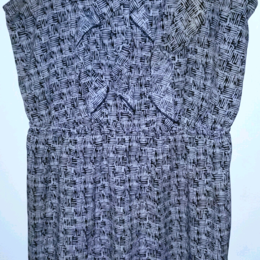 WOMEN'S DRESS